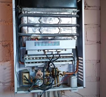 Замена водяного узла Electrolux